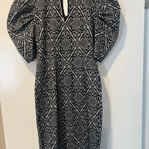 VENUS Black and White Geometric Puff-Sleeve Midi Dress